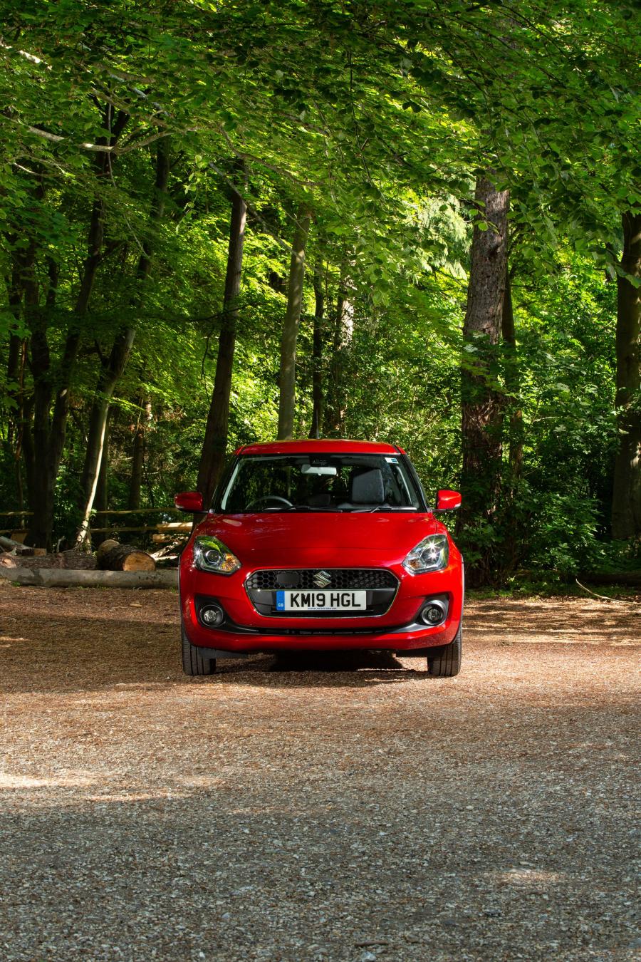  Suzuki Swift Hybrid AllGrip 2019 года  (UK) (фото 8 из 22)
